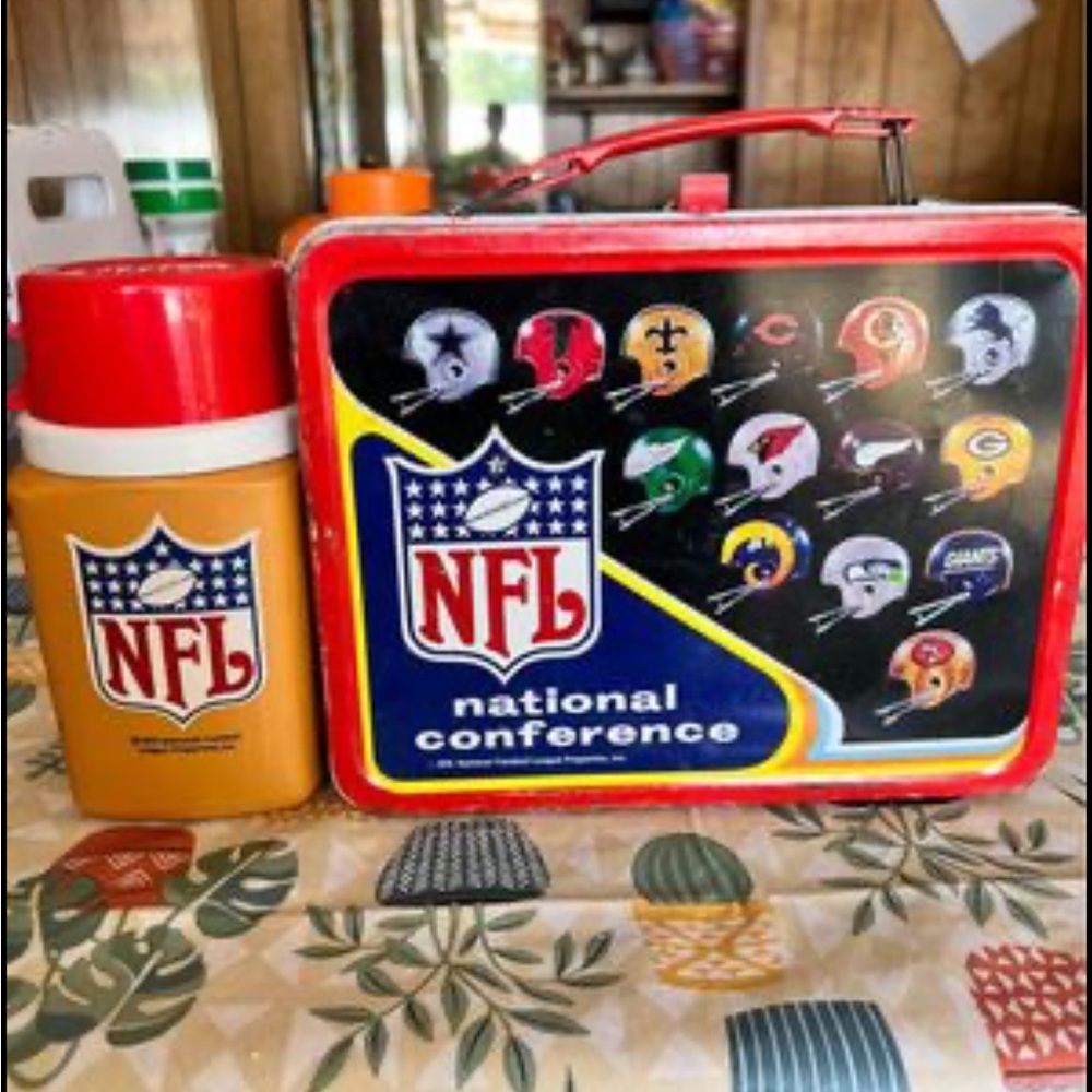 Vintage 1976 Nfc/Afc NFL Lunchbox/Thermos Set